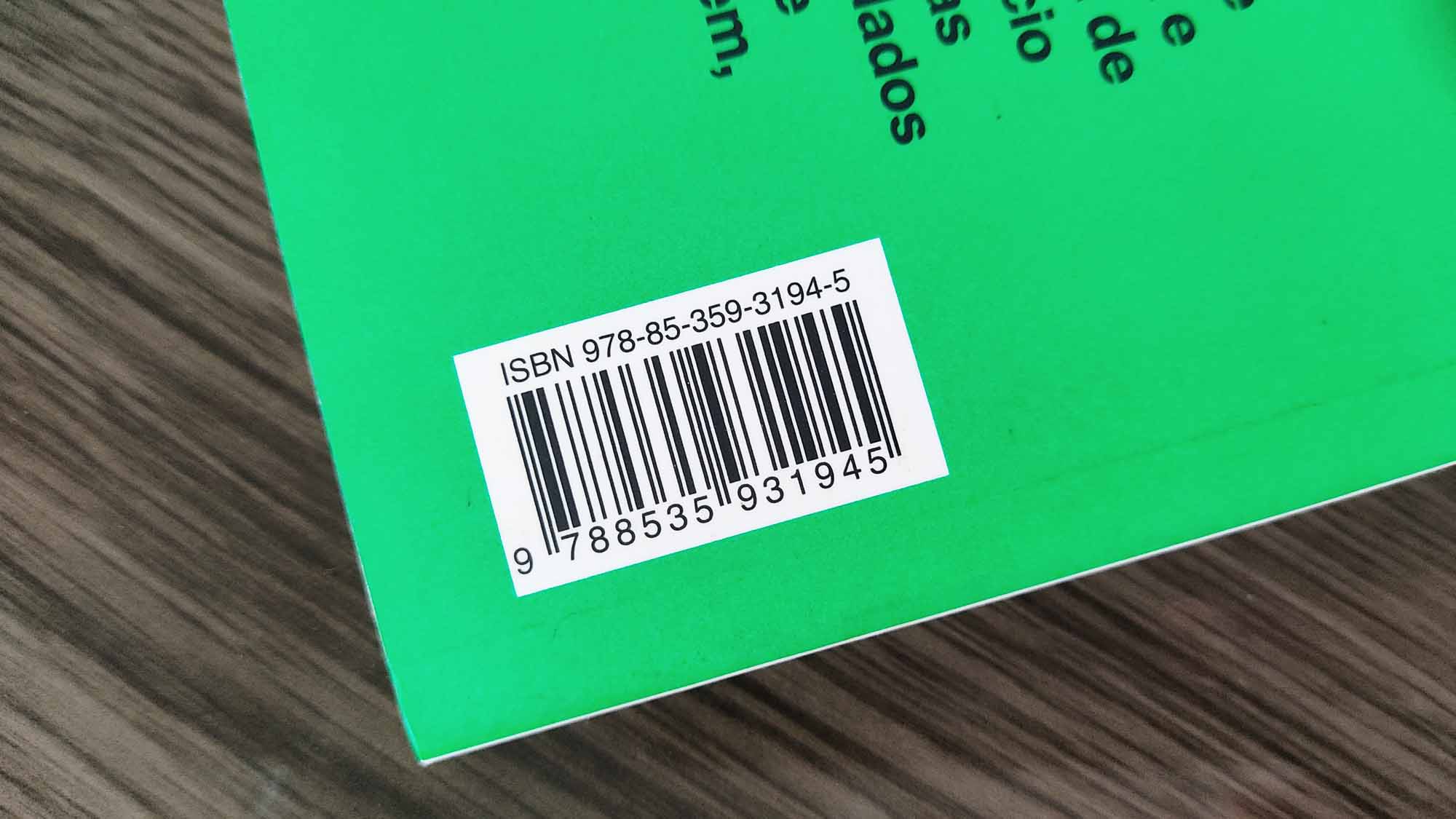 Exemplo de ISBN com código de barras